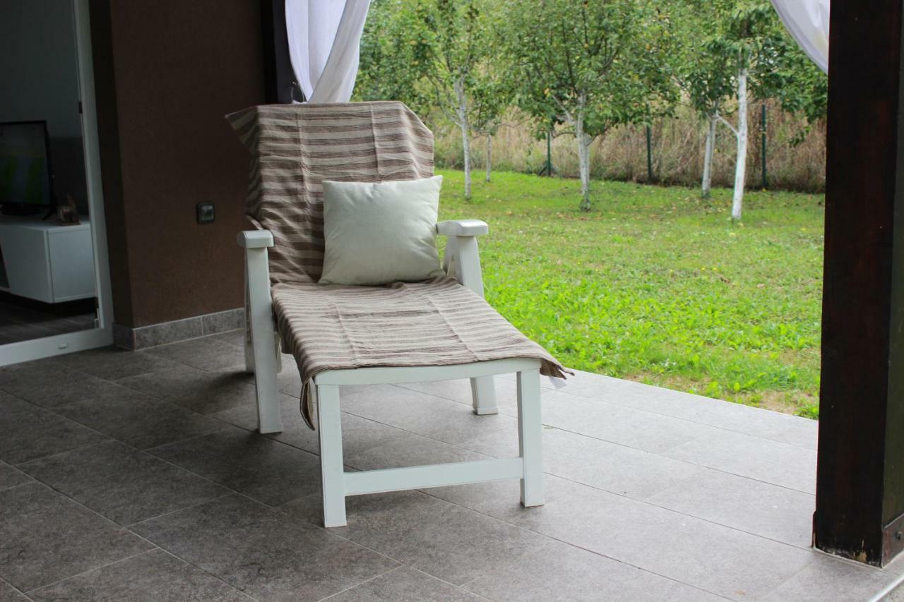 House Legacy Villa Bihac Bagian luar foto